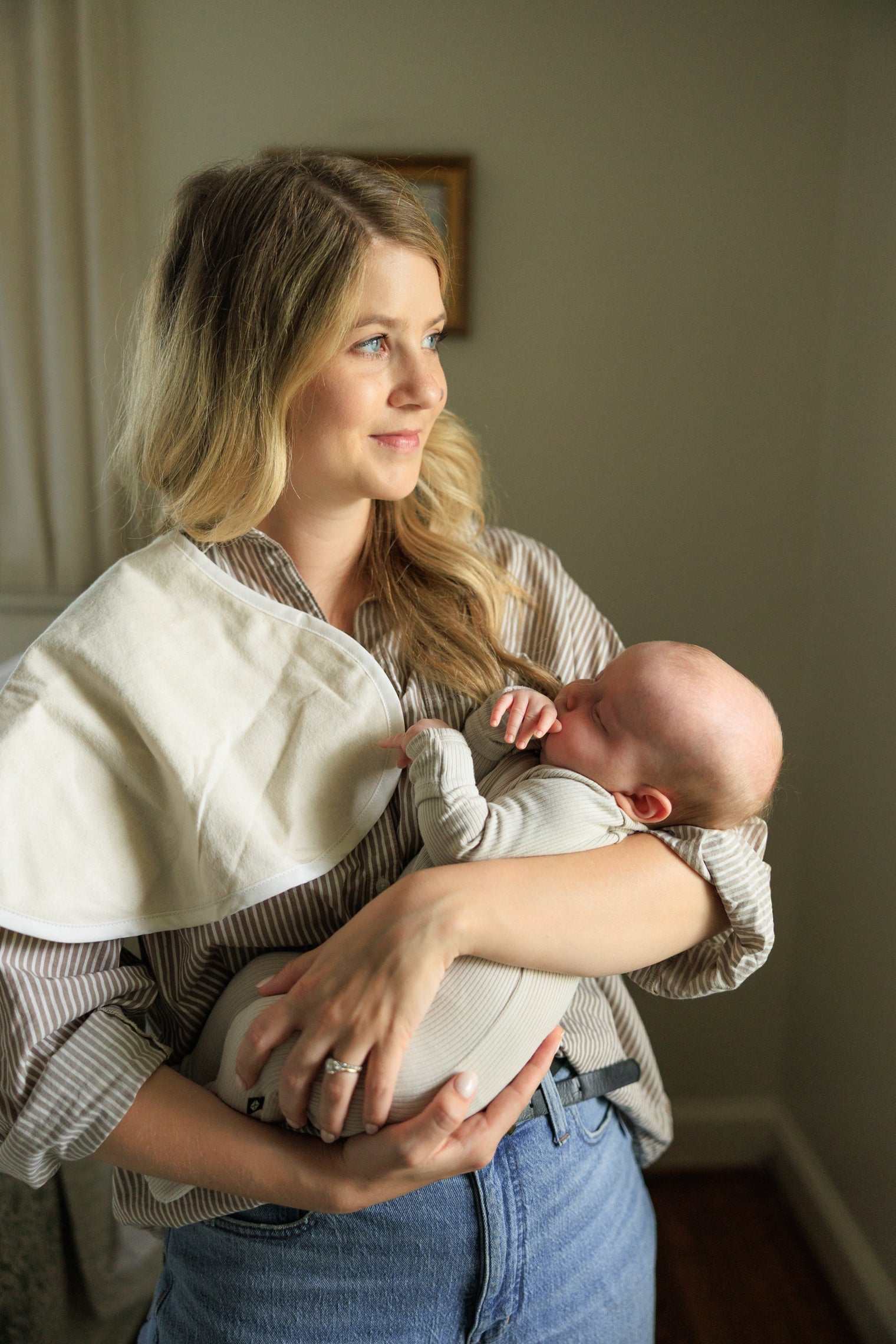 The Gift She’ll Actually Use: Why Moms Love Day & Night Nursing Pads