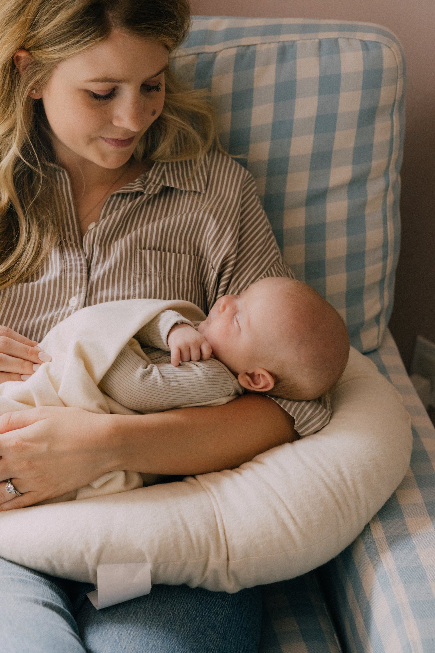 Holiday Gift Guide: Thoughtful Baby & Mom Essentials from NuAngel