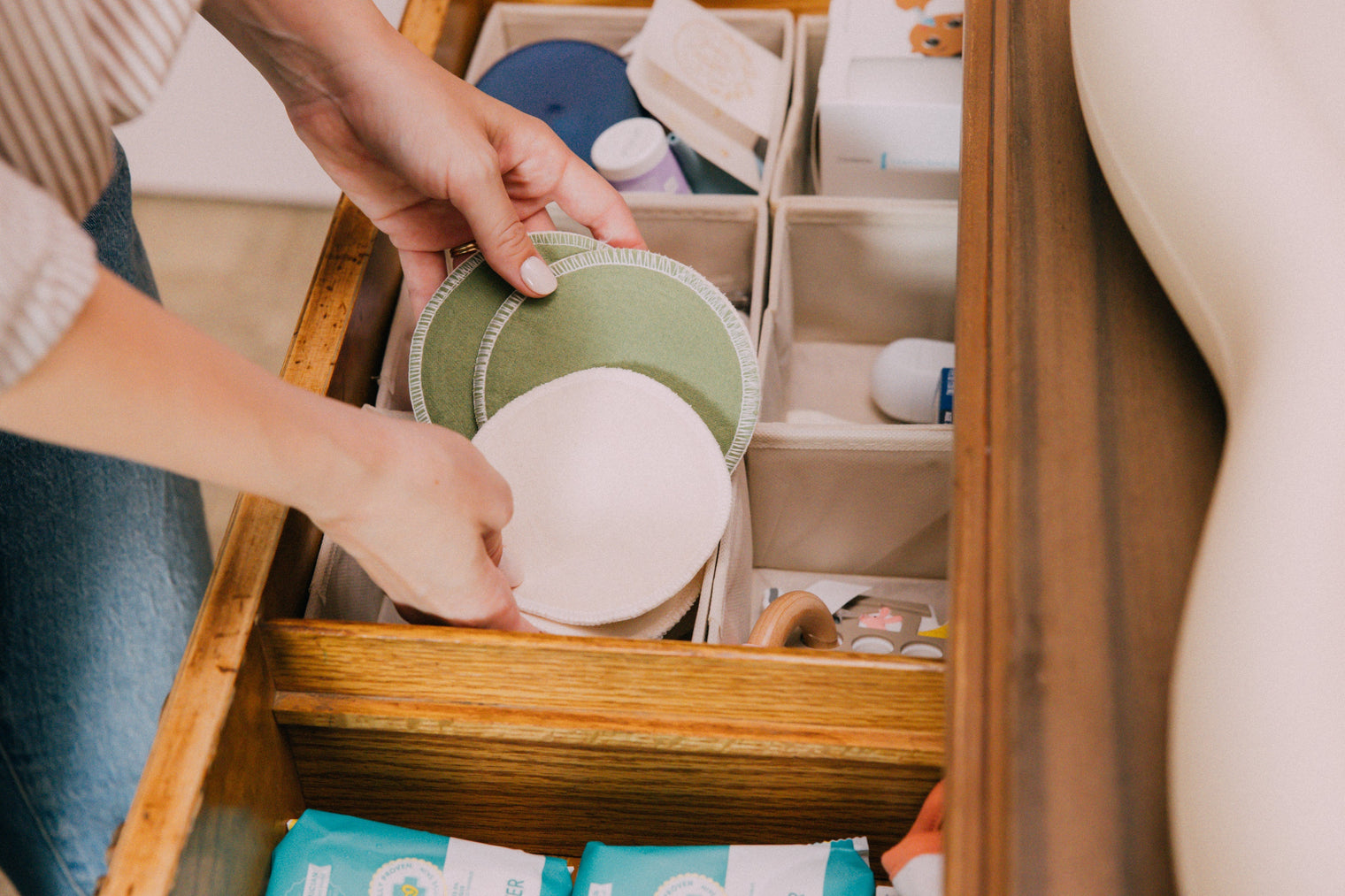 Day & Night Nursing Pads Explained: Why Two Types?
